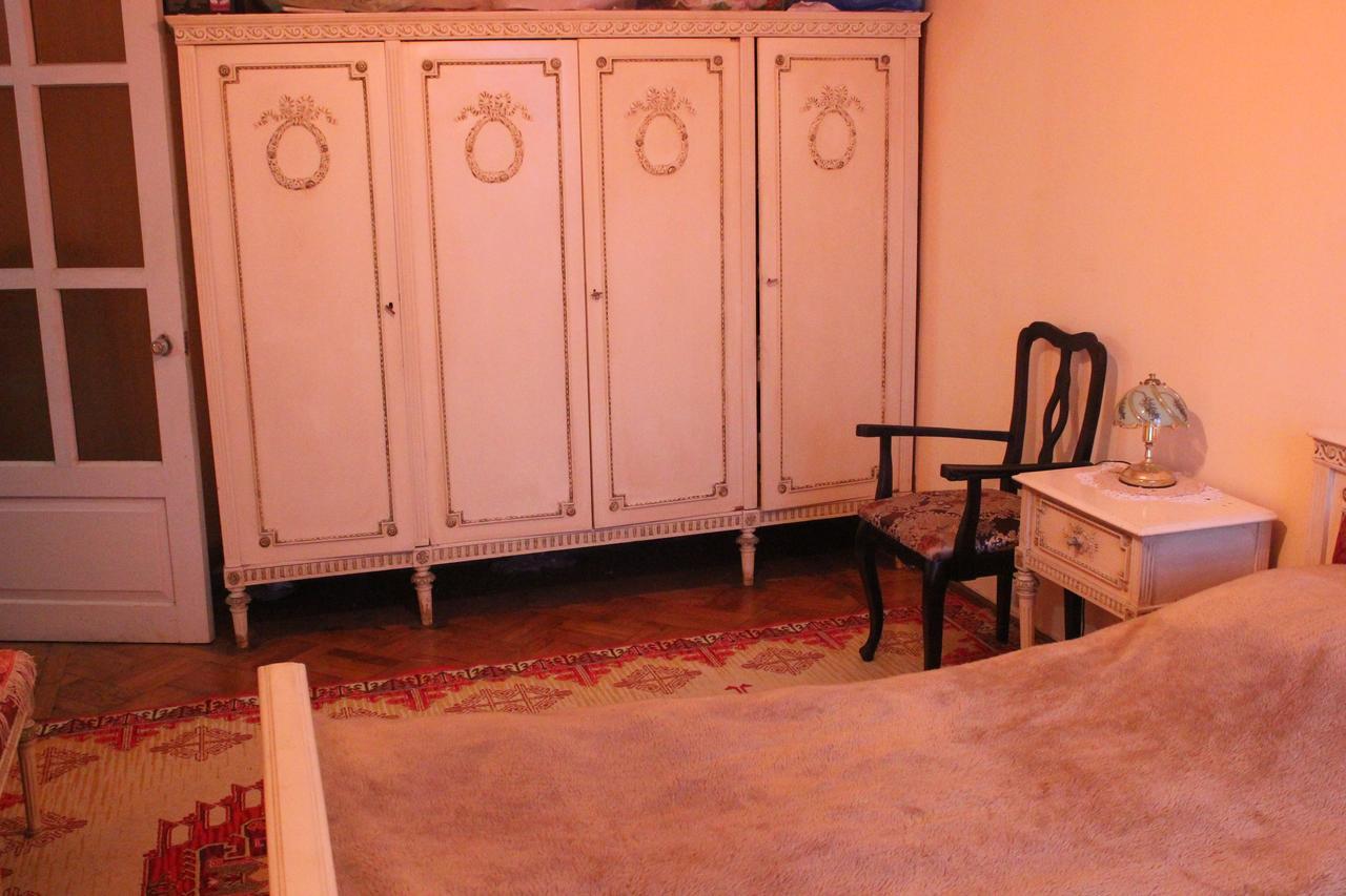 Homestay On Akademika Sakharova Sukhumi Eksteriør bilde